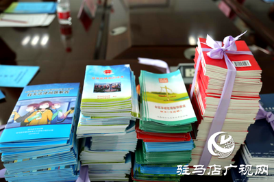 駐馬店市司法局聯合多單位組建法律服務隊，送法進企業開展法律咨詢服務